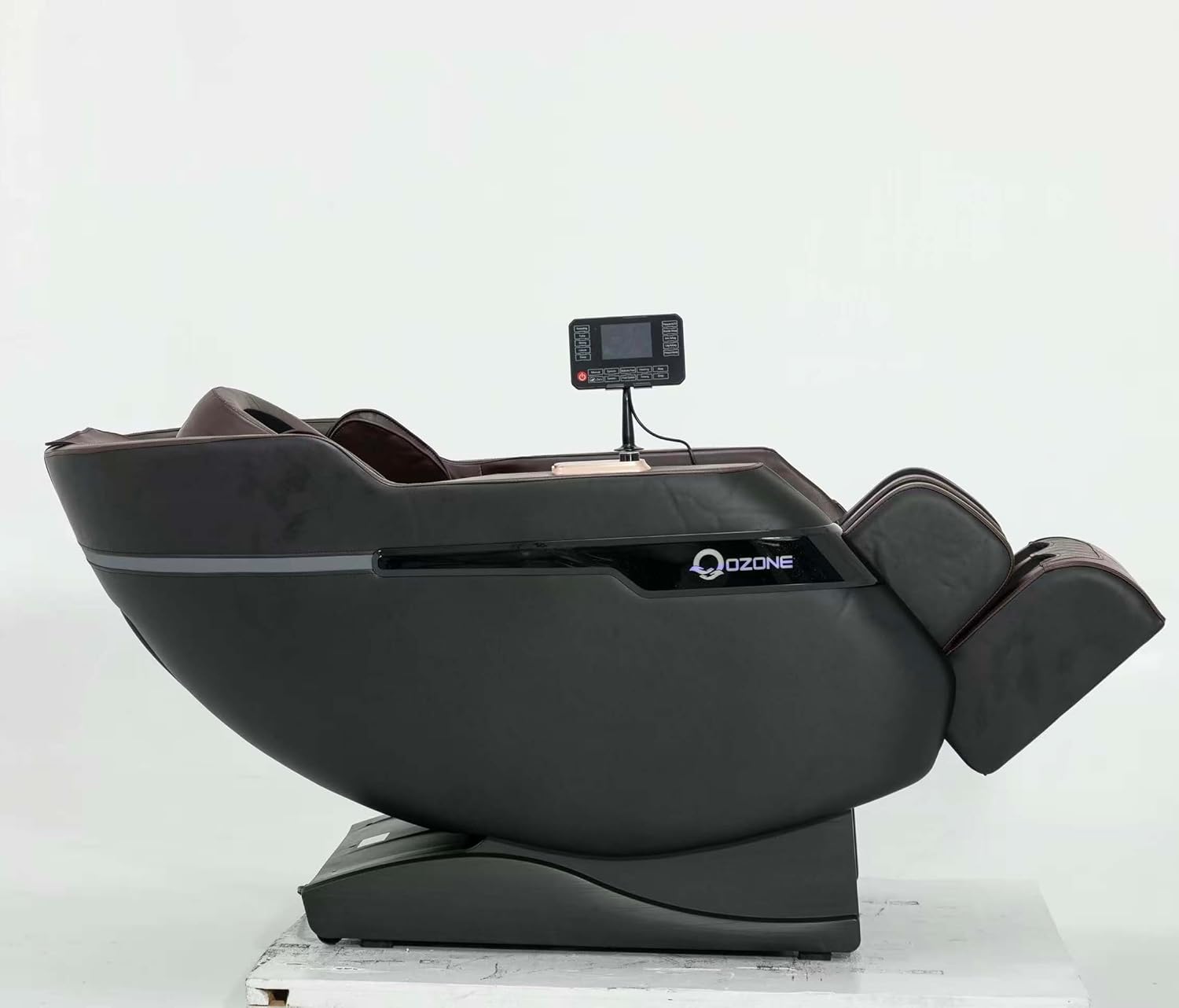 OZONE (5 Years Warranty) 4D Iyasu Full Body Massage Chair OZ-4 [Black]